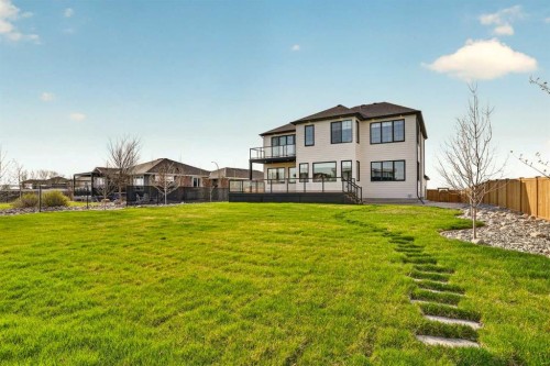 93 Prairie Arbour Boulevard South, Lethbridge, AB - Outdoor