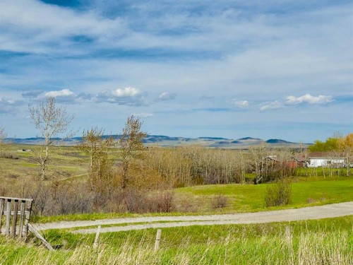 2127 Twp Rd 7-3A, Lundbreck, AB - Outdoor With View