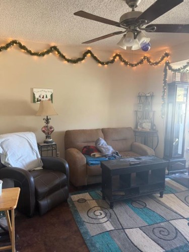 712 9 Avenue South, Lethbridge, AB - Indoor