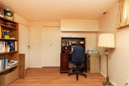 61 Park Meadows Boulevard North, Lethbridge, AB - Indoor Photo Showing Office