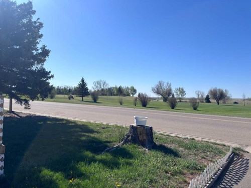 409 Centre Avenue Ne, Milk River, AB - Outdoor With View