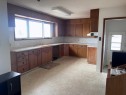 409 Centre Avenue Ne, Milk River, AB  - Indoor Photo Showing Kitchen 