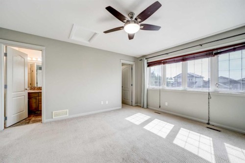29 Coalbanks Link West, Lethbridge, AB - Indoor Photo Showing Other Room