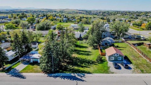 731 2 Street East, Cardston, AB 