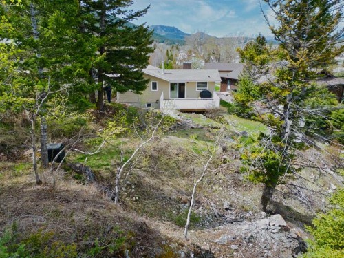 13553 18 Avenue, Blairmore, AB - Outdoor