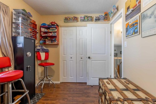 57 Honeysuckle Road North, Lethbridge, AB - Indoor