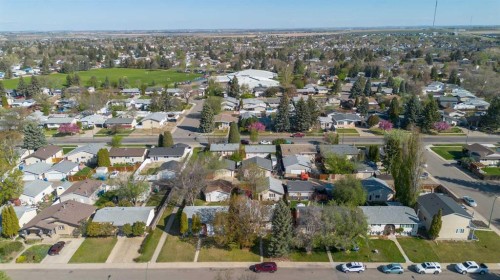 57 Honeysuckle Road North, Lethbridge, AB - Outdoor With View