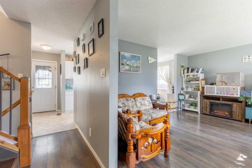 57 Honeysuckle Road North, Lethbridge, AB - Indoor