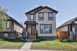 557 Mary Cameron Crescent NORTHLethbridge, AB T1H 6V6