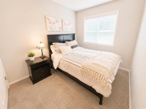 183 Lynx Road North, Lethbridge, AB 