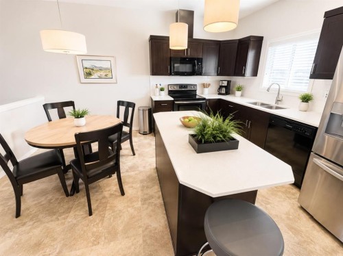 183 Lynx Road North, Lethbridge, AB 