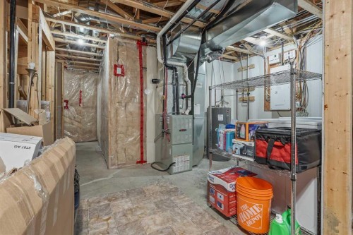 2-422 Highlands Boulevard West, Lethbridge, AB - Indoor Photo Showing Basement