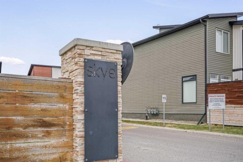 2-422 Highlands Boulevard West, Lethbridge, AB - Outdoor