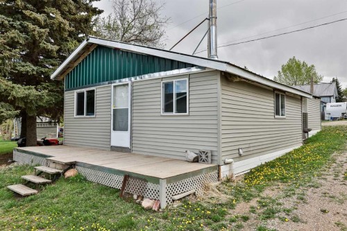 222 Centre Street, Lomond, AB - Outdoor With Exterior