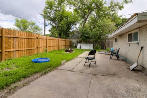 2001 10 Avenue South, Lethbridge, AB 