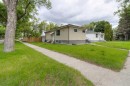 2001 10 Avenue South, Lethbridge, AB 