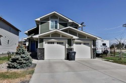 223 Couleesprings Terrace SOUTHLethbridge, AB T1K 5P1