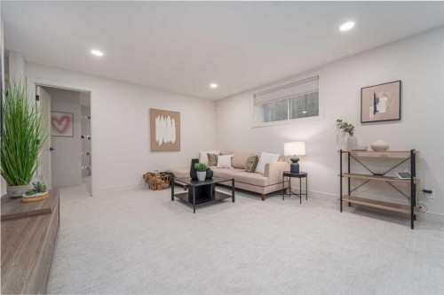 343 Blackwolf Boulevard North, Lethbridge, AB - Indoor