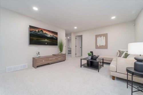 343 Blackwolf Boulevard North, Lethbridge, AB - Indoor