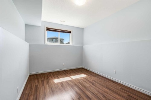 306 Keystone Lane West, Lethbridge, AB - Indoor Photo Showing Other Room