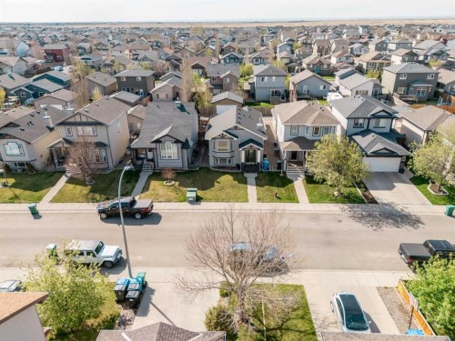 306 Keystone Lane West, Lethbridge, AB - Outdoor