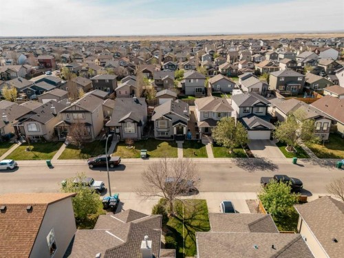 306 Keystone Lane West, Lethbridge, AB - Outdoor