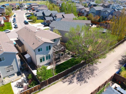 230 Firelight Crescent West, Lethbridge, AB - Outdoor
