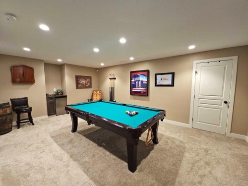 230 Firelight Crescent West, Lethbridge, AB - Indoor Photo Showing Other Room