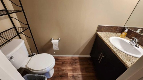 86-53 Keystone Terrace West, Lethbridge, AB - Indoor Photo Showing Bathroom
