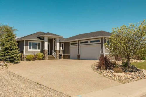 109 Prairie Arbour Blvd. SOUTH Lethbridge, AB T1K 5W3