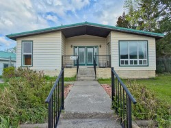 8126 20 Avenue Coleman, AB T0K 0M0