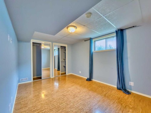 8126 20 Avenue, Coleman, AB - Indoor Photo Showing Other Room