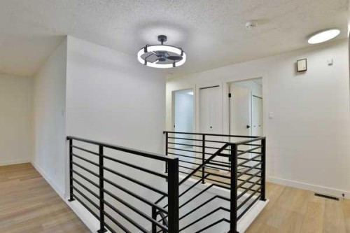 418 Dieppe Boulevard South, Lethbridge, AB - Indoor Photo Showing Other Room