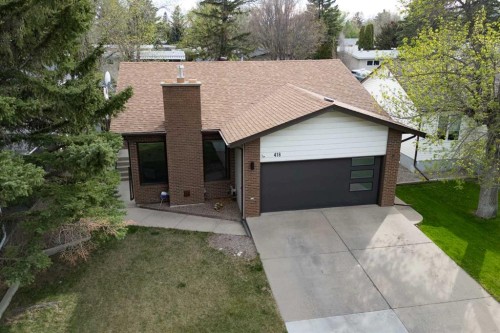 418 Dieppe Boulevard SOUTH Lethbridge, AB T1J 3X1