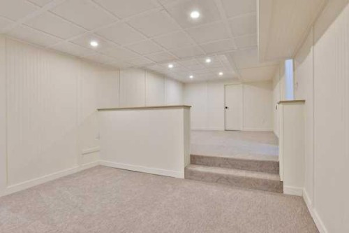 418 Dieppe Boulevard South, Lethbridge, AB - Indoor