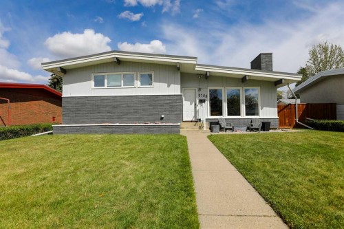 2705 22 Avenue SOUTH Lethbridge, AB T1K 1J8