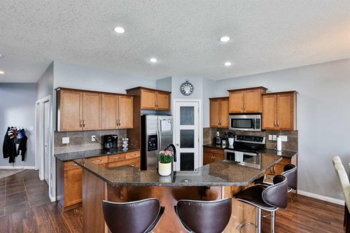 14 Thyrza Burkitt Place North, Lethbridge, AB - Indoor Photo Showing Other Room