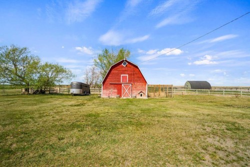 94075 Range Road 115, Burdett, AB - Outdoor