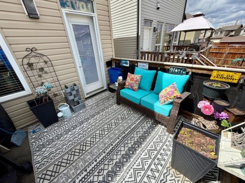 527 Moonlight Lane West, Lethbridge, AB - Outdoor With Deck Patio Veranda With Exterior