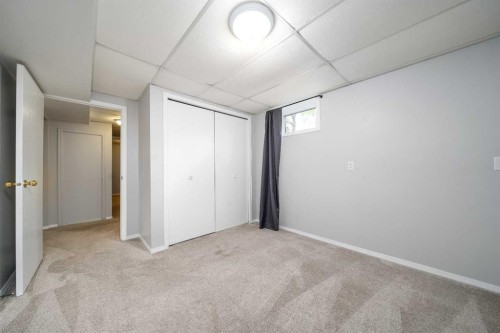 5716 53 Street, Taber, AB - Indoor Photo Showing Other Room