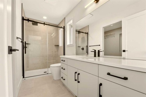 3105 44 Street South, Lethbridge, AB - Indoor Photo Showing Bathroom
