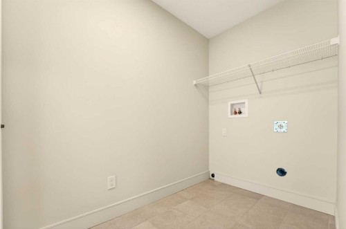 3105 44 Street South, Lethbridge, AB - Indoor