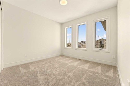 3105 44 Street South, Lethbridge, AB - Indoor Photo Showing Other Room