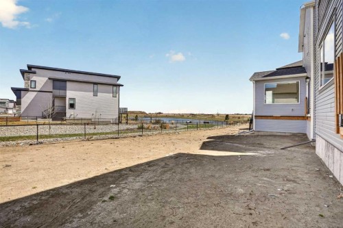 3105 44 Street South, Lethbridge, AB - Outdoor