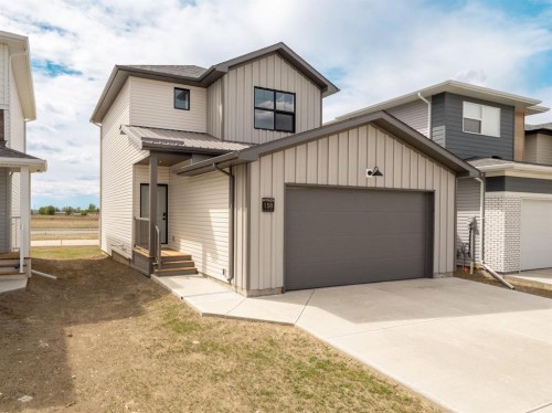 554 Malahat Green West, Lethbridge, AB - Outdoor With Exterior