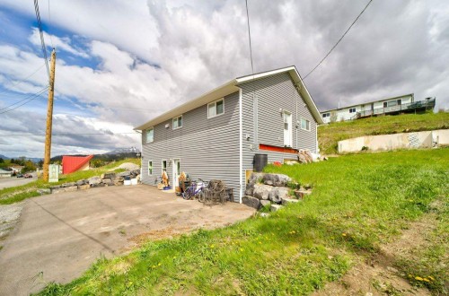 8501 21 Avenue, Coleman, AB - Outdoor