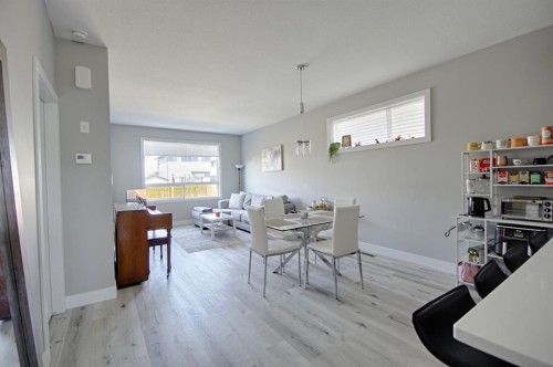 963 Miners Boulevard West, Lethbridge, AB - Indoor Photo Showing Dining Room