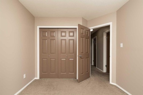 15 Blackfoot Boulevard West, Lethbridge, AB - Indoor