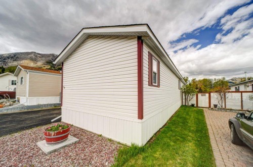 #59-801 232 Street, Hillcrest, AB 