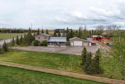 222076 Township Road 92  Rural Lethbridge County, AB T0L 0V0